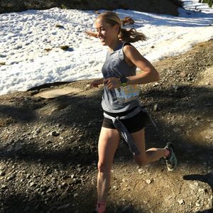 Meet your Posher, Becca